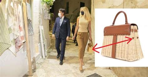 olivia paladino hermes|tanto rumore per una borsetta da 140 euro – ma quale kelly.